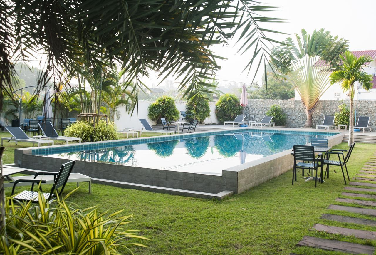 Cozy Resort, A Boutique Hotel Pattaya Exterior photo