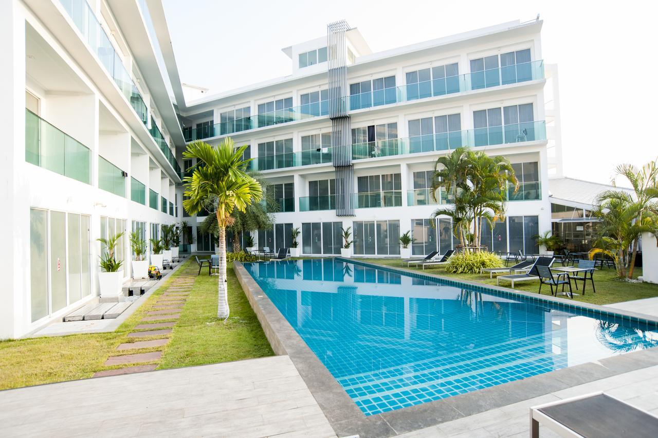 Cozy Resort, A Boutique Hotel Pattaya Exterior photo